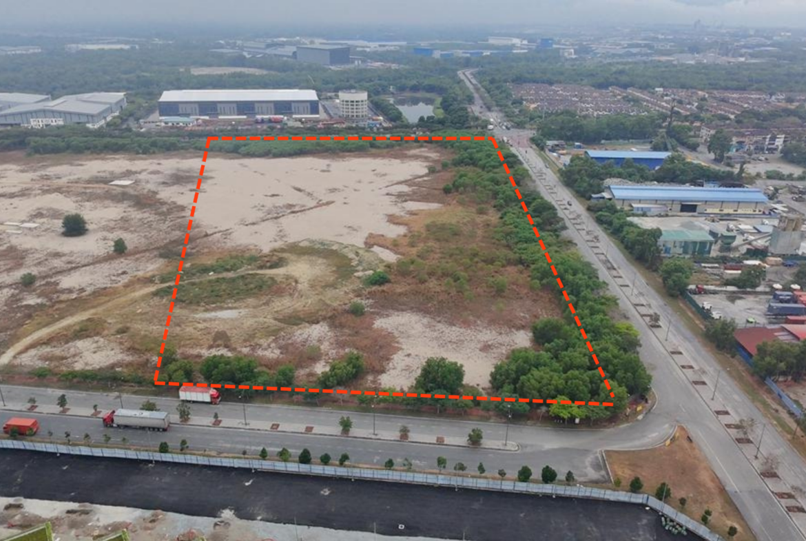 Pulau Indah Industrial Land for Sale – 20.8 Acres Corner Land | Ready Infrastructure