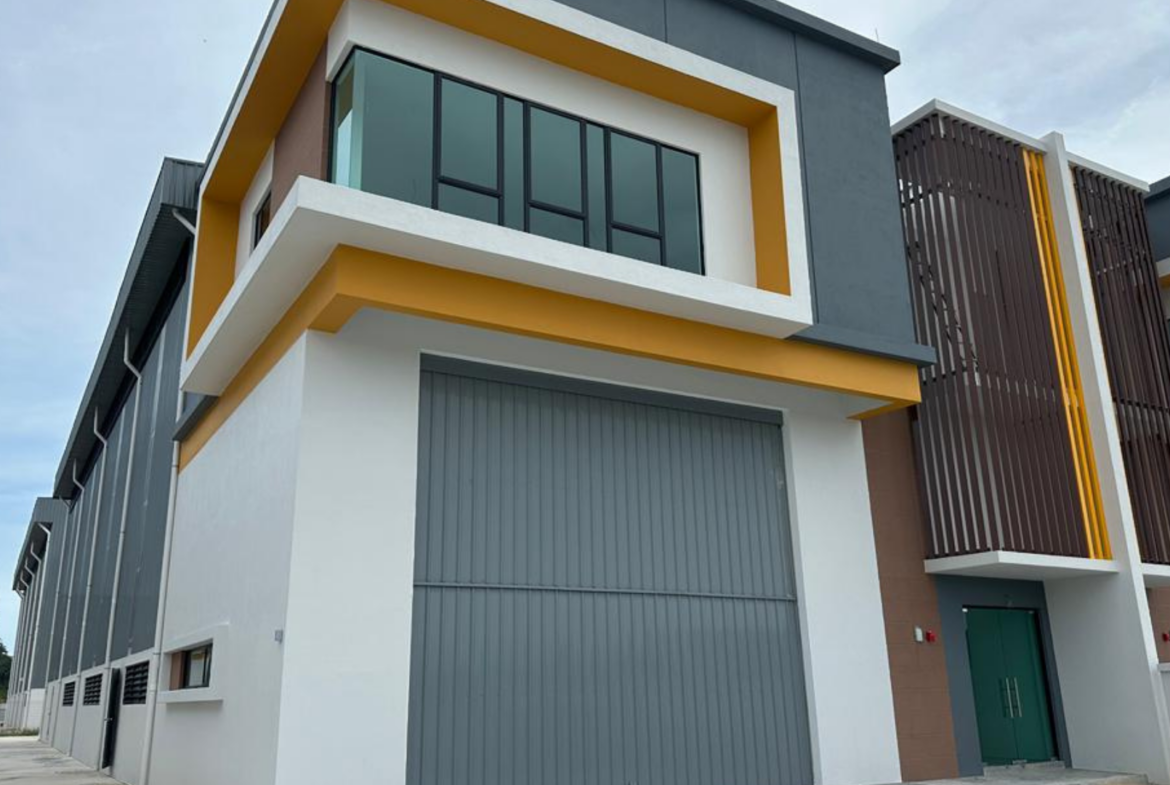 Semanja Business Park Cluster Semi Detached Factory for Sale – 8,227 sq ft | Puncak Alam